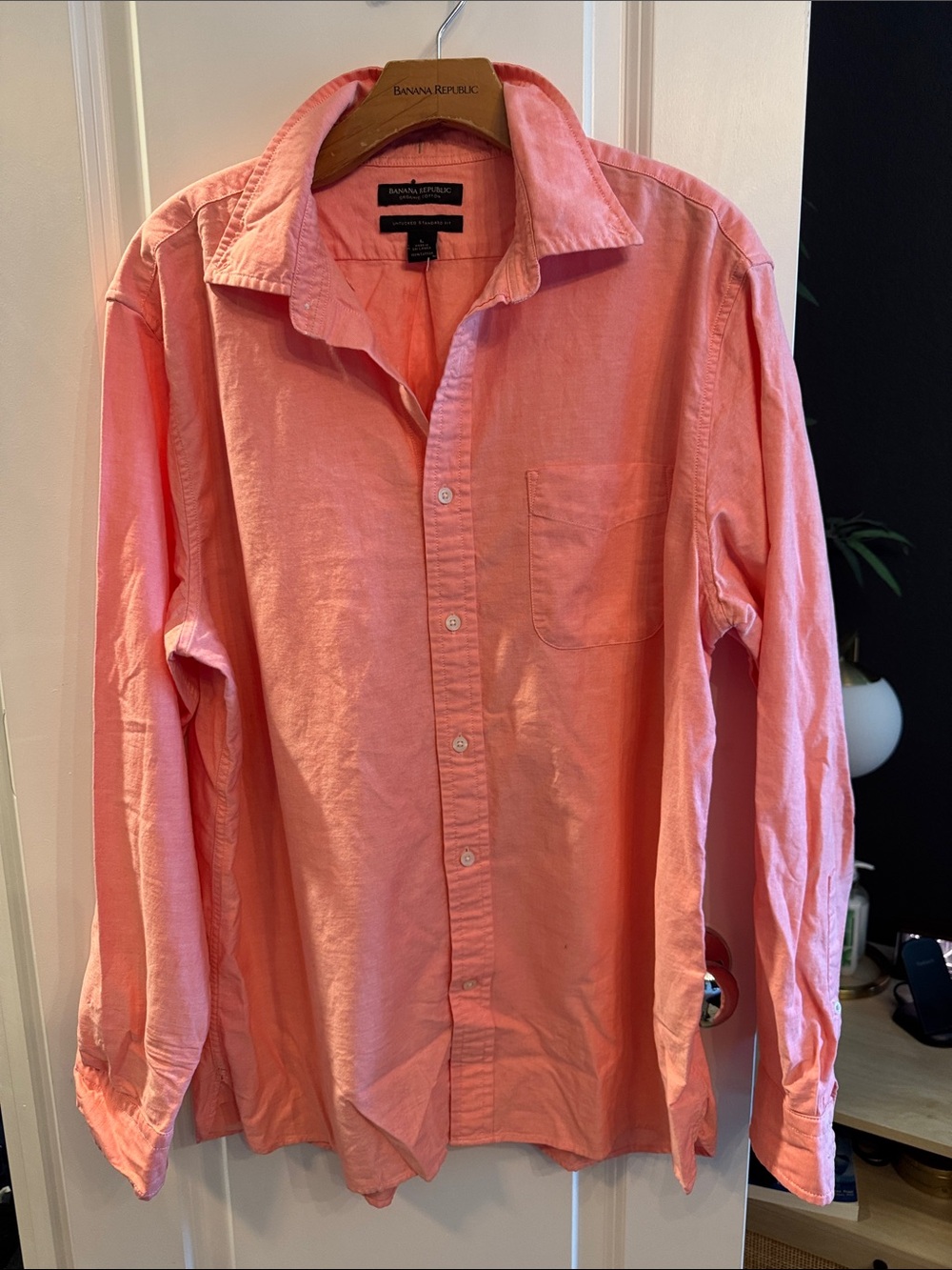 Banana Republic Men's Coral Pink Button-Down Shirt